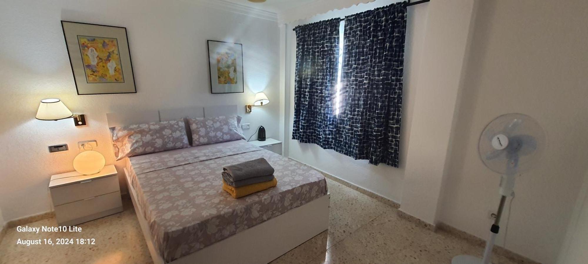 Uf Holiday House Малага Екстериор снимка